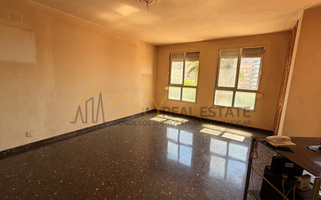 Exterior view of Flat for sale in Valencia  with Air Conditioner, Heating and Terrace