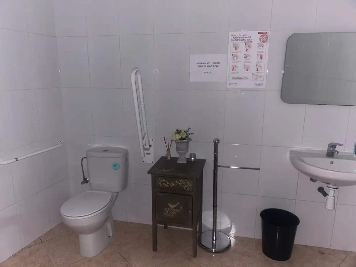 Gewerbefläche zum Verkauf in Carrer de la Sardana, imagen 5