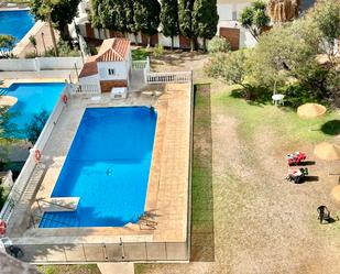 Piscina de Pis en venda en Fuengirola amb Aire condicionat, Terrassa i Moblat