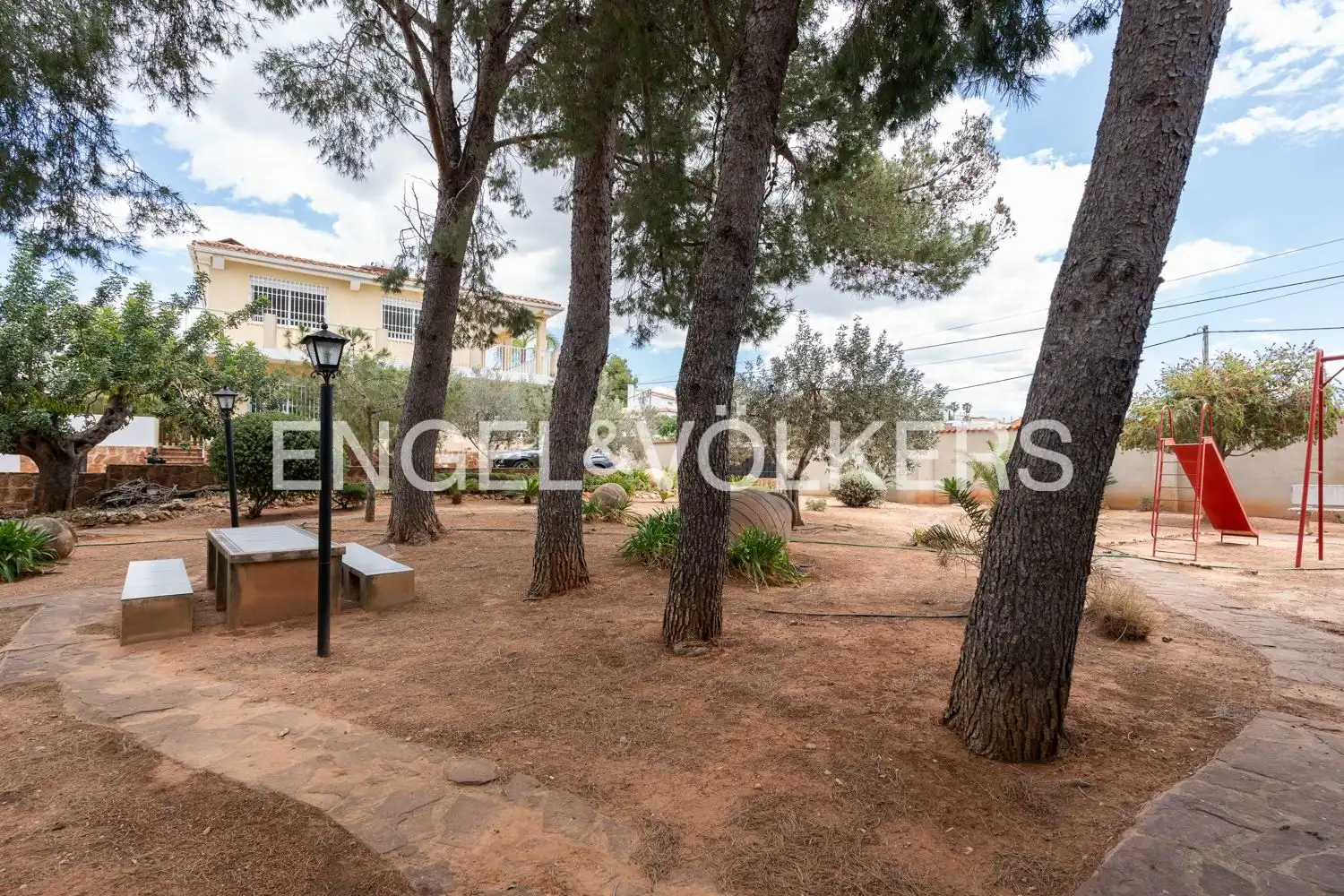 Vista exterior de Casa o chalet en venta en Alfarb con Calefacción, Jardín privado y Parquet