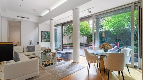 Foto 3 de Piso en venta en Recoletos, Madrid