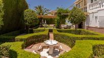 Jardí de Casa o xalet en venda en Peligros amb Aire condicionat, Terrassa i Piscina