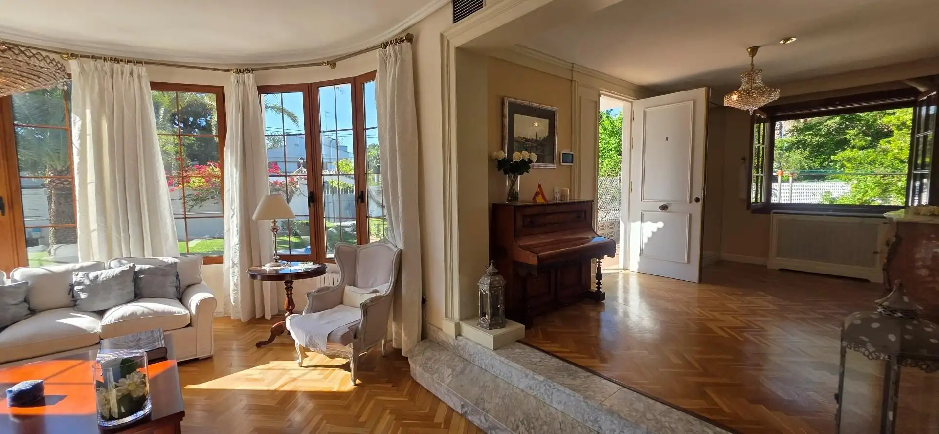Detached house with pool for sale in La Cañada, imagen 4