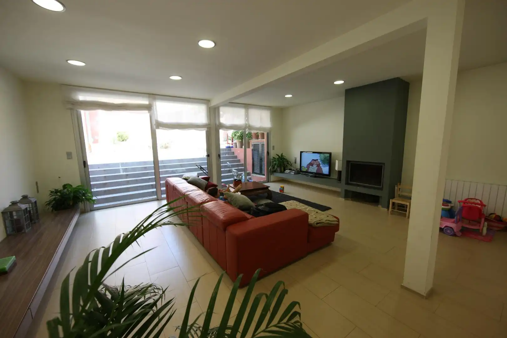Sala de estar de Casa adosada en venta en Breda con Calefacción, Jardín privado y Terraza