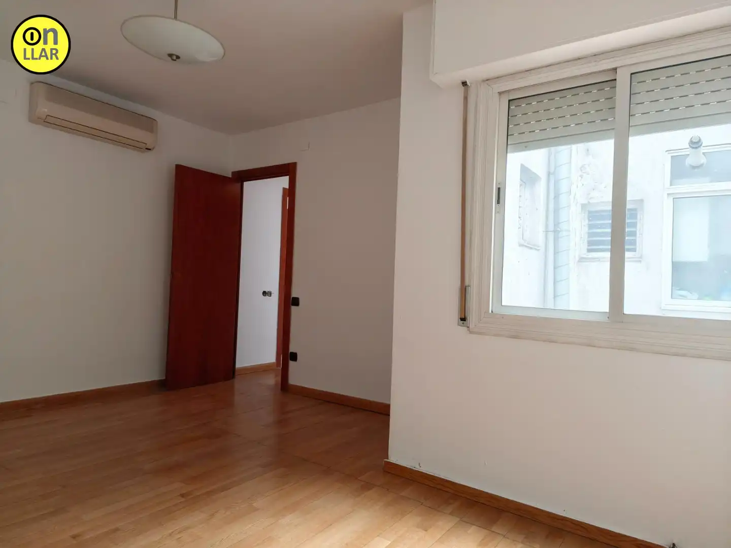 Dormitori de Pis en venda en Mollet del Vallès amb Aire condicionat, Calefacció i Terrassa