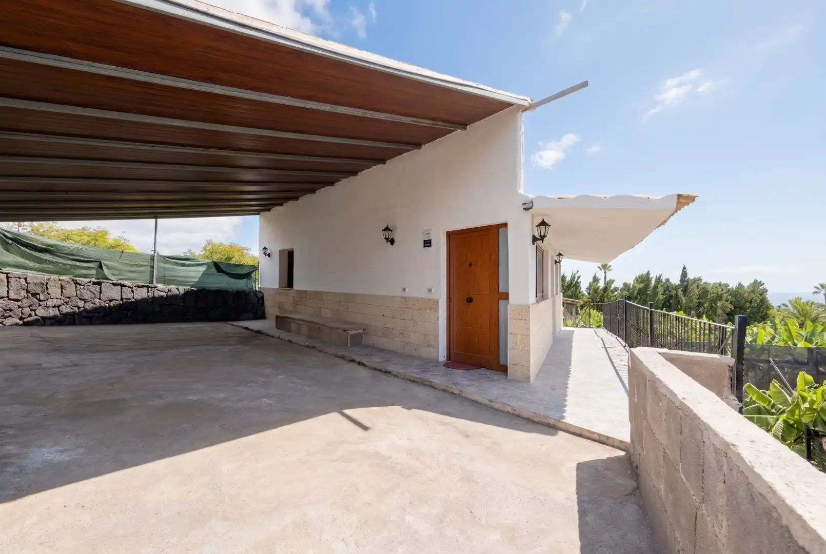 Vista exterior de Casa o chalet en venta en La Orotava con Jardín privado, Terraza y Trastero