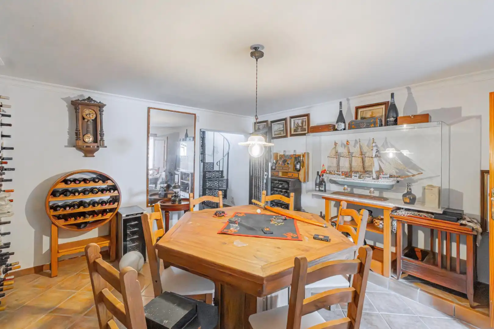 Esszimmer von Country house zum Verkauf in  Palma de Mallorca mit Klimaanlage, Privatgarten und Terrasse