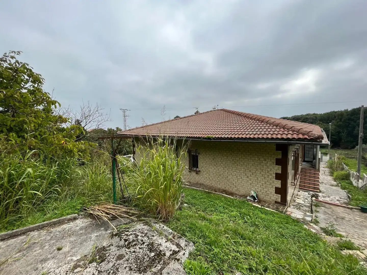 Vista exterior de Casa o xalet en venda en Arnuero amb Terrassa i Traster