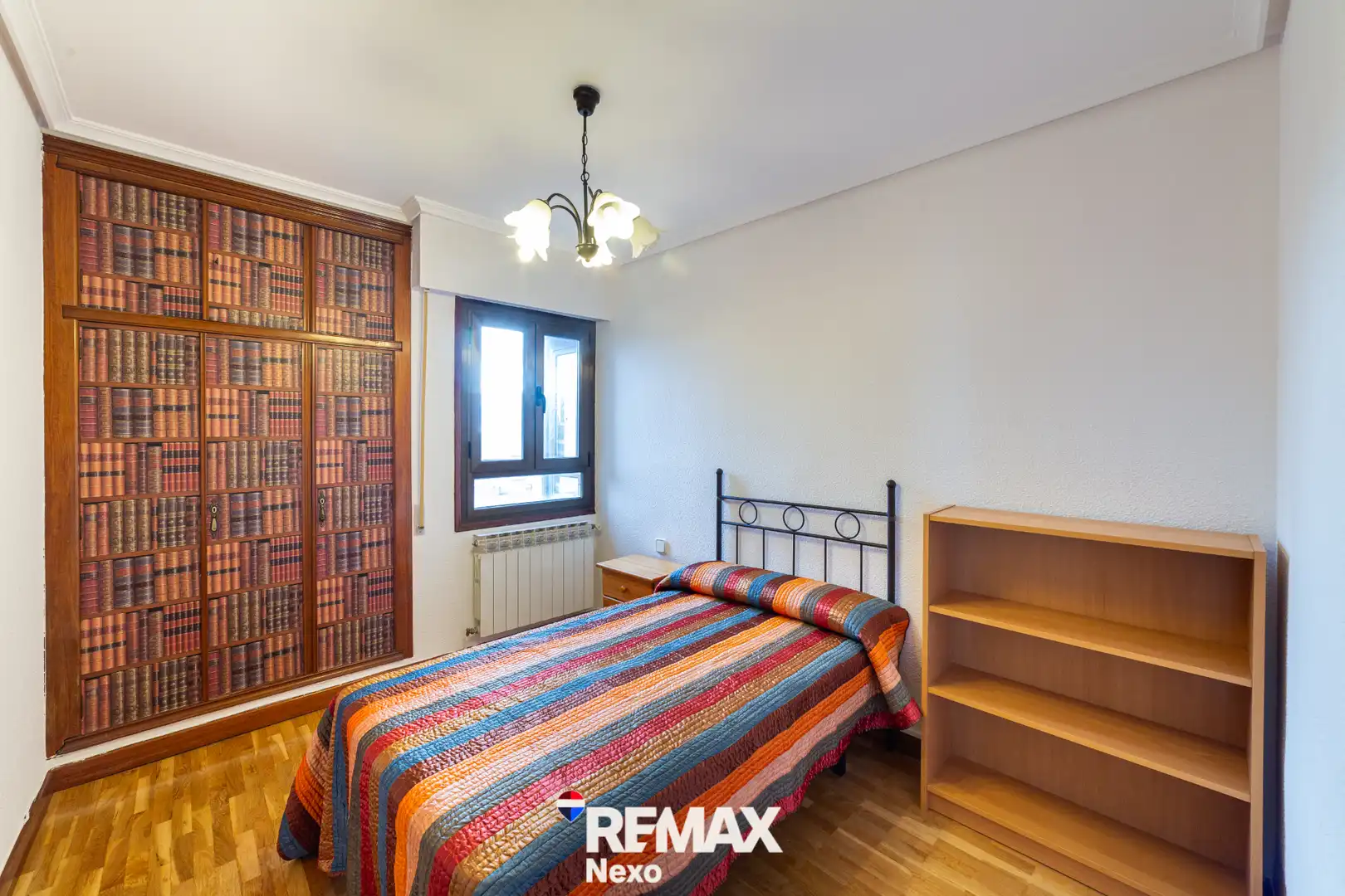 Bedroom of Flat for sale in Valladolid  with Air Conditioner, Heating and Terrace