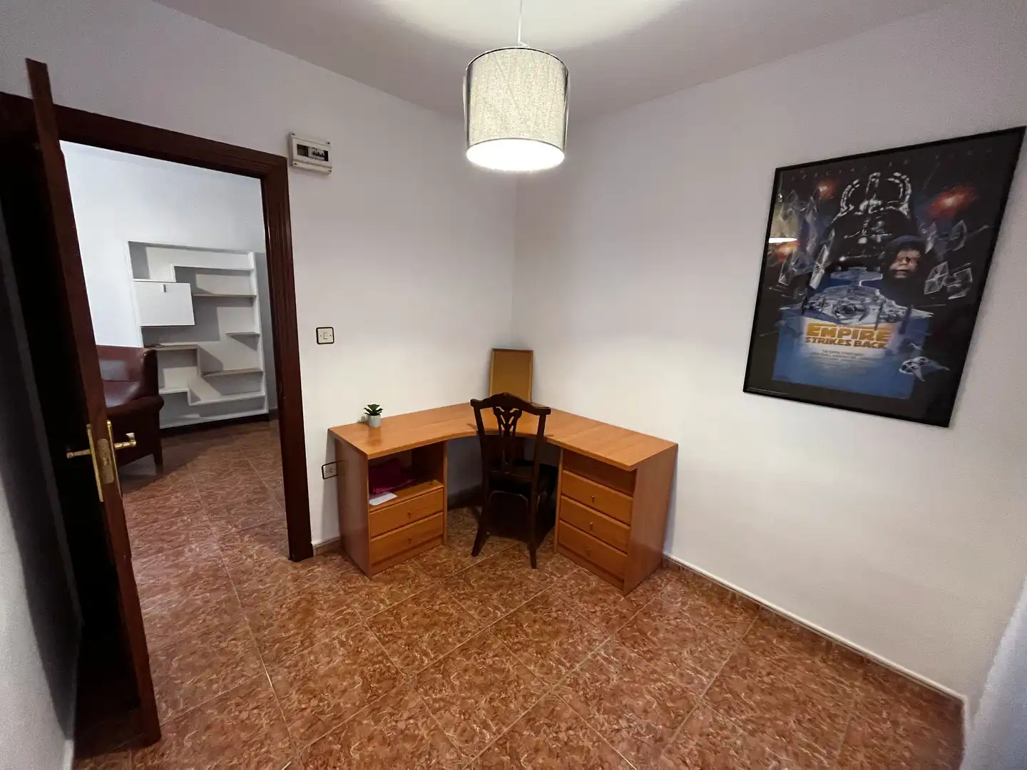 Habitación de Piso de alquiler en Granada con Aire acondicionado, Terraza y Amueblado