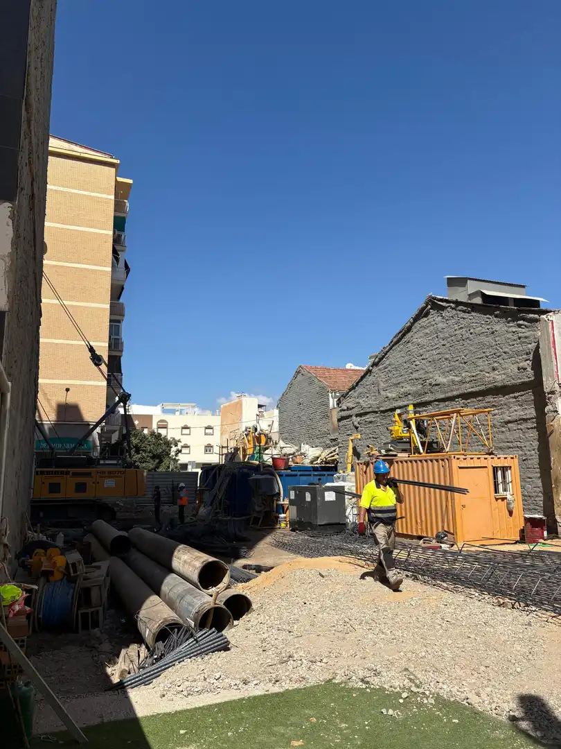 Vista exterior de Planta baja en venta en Málaga con Terraza