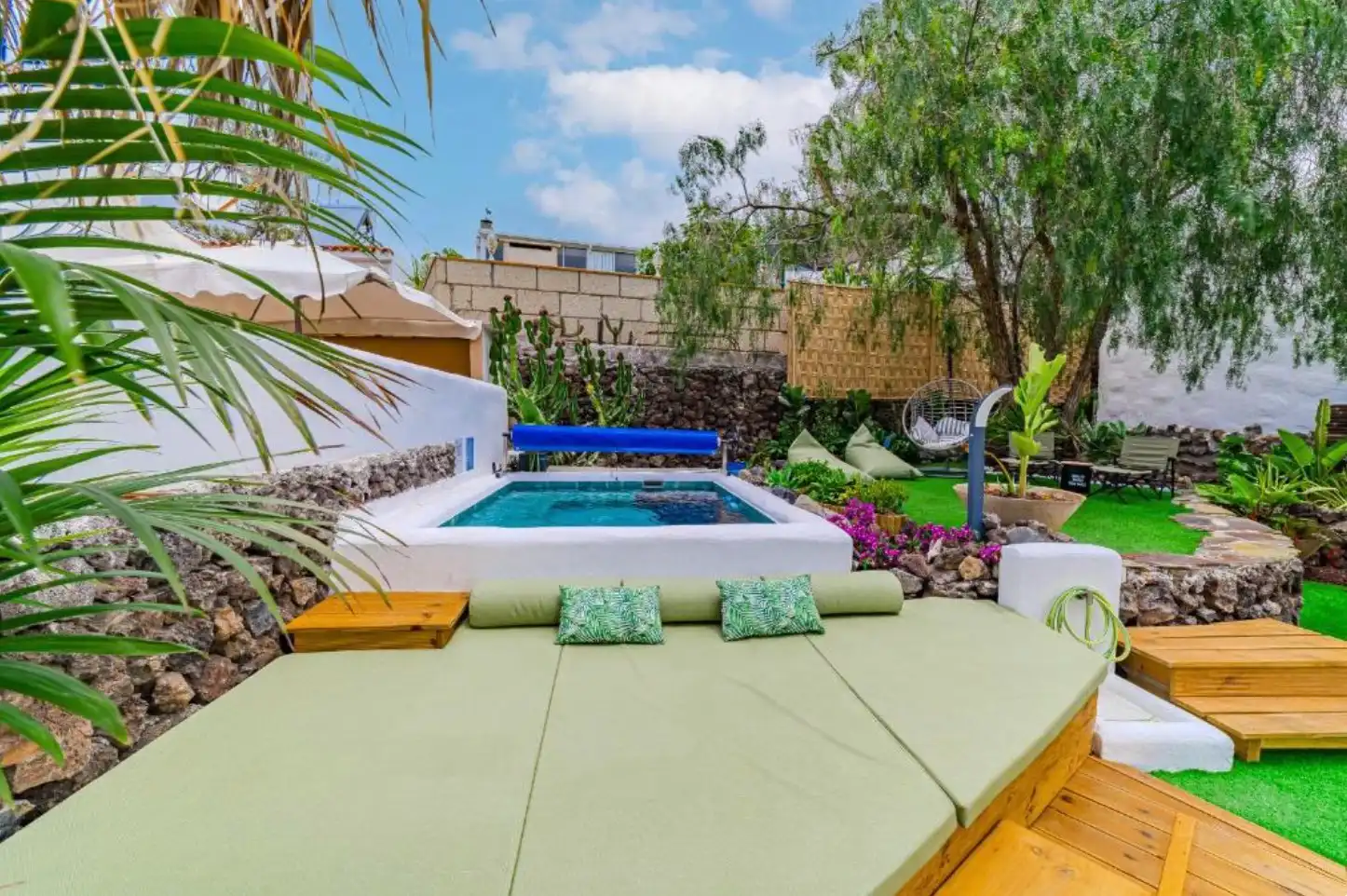 Maison mitoyenne avec terrasse à vendre à Chayofa