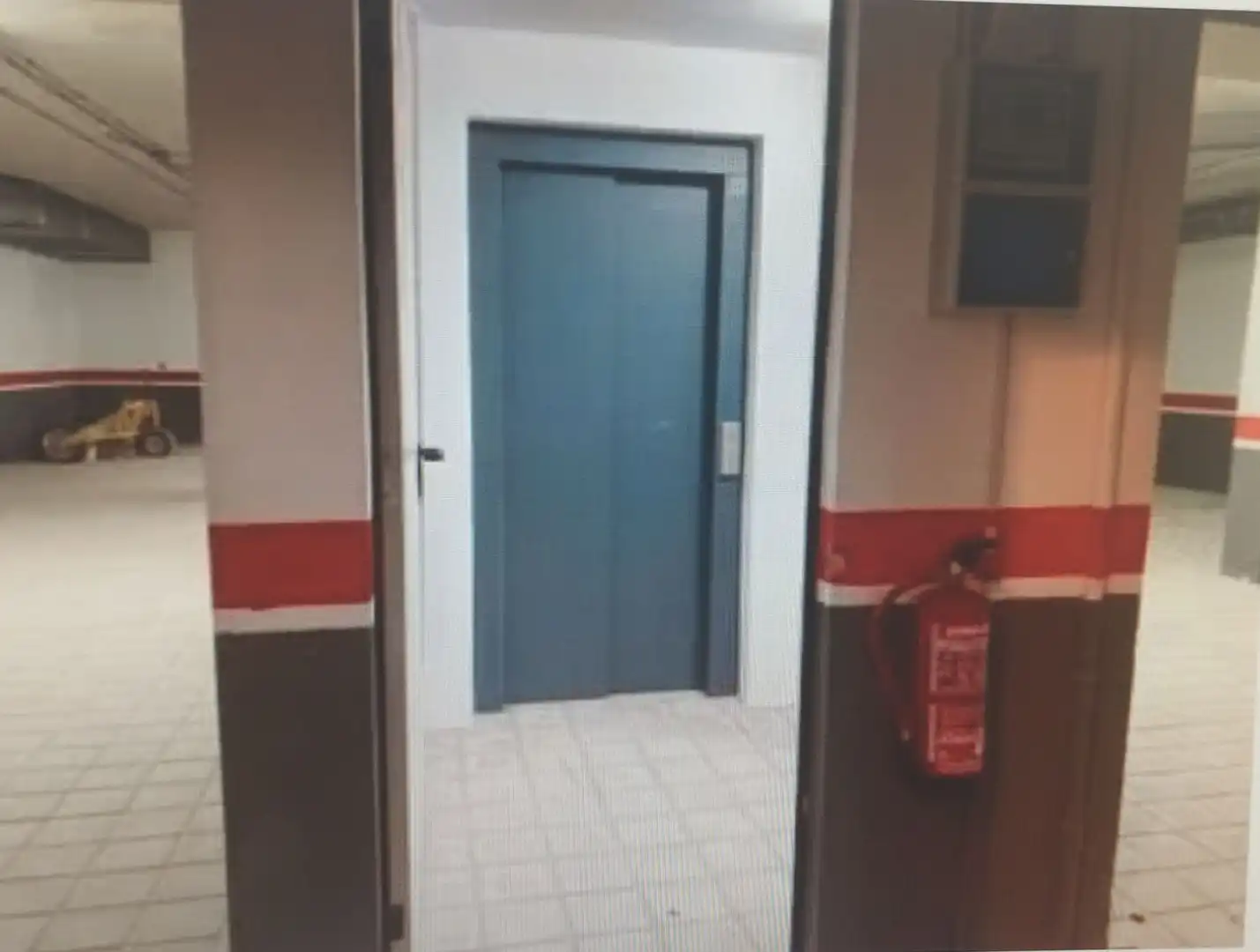 Parkplatz zum Verkauf in Virgen del socorro 135, imagen 4