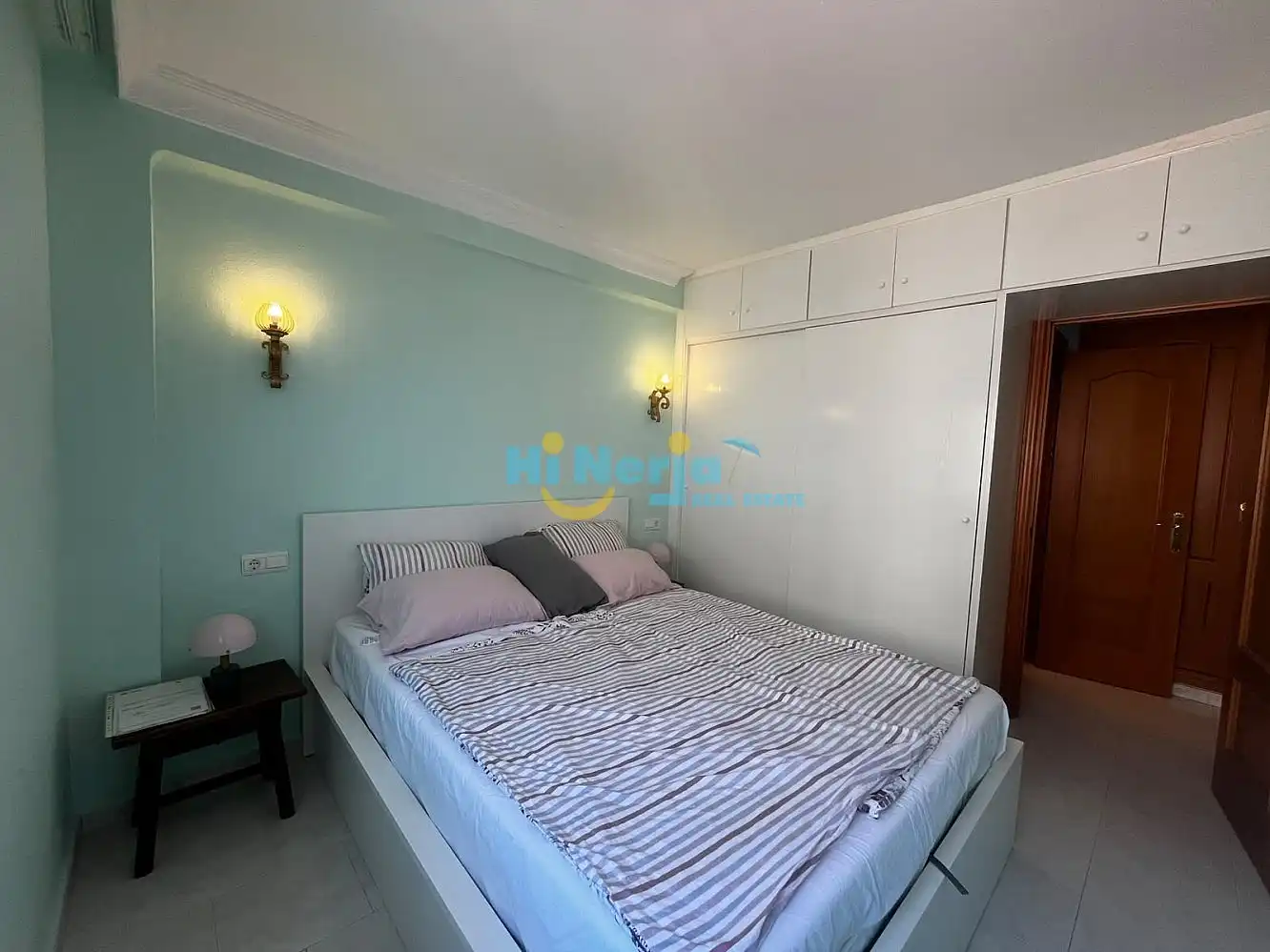 Dormitori de Apartament en venda en Algarrobo amb Aire condicionat, Calefacció i Terrassa
