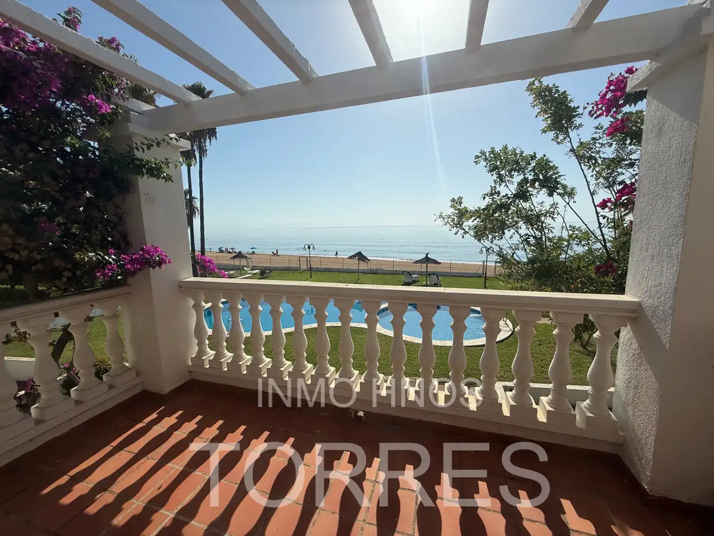 Vista exterior de Casa adosada en venta en Benicarló con Aire acondicionado, Jardín privado y Terraza