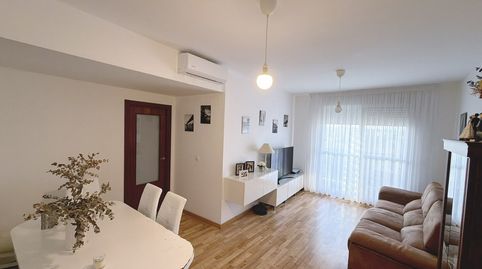 Foto 4 de Piso en venta en Entrenúcleos, Dos Hermanas