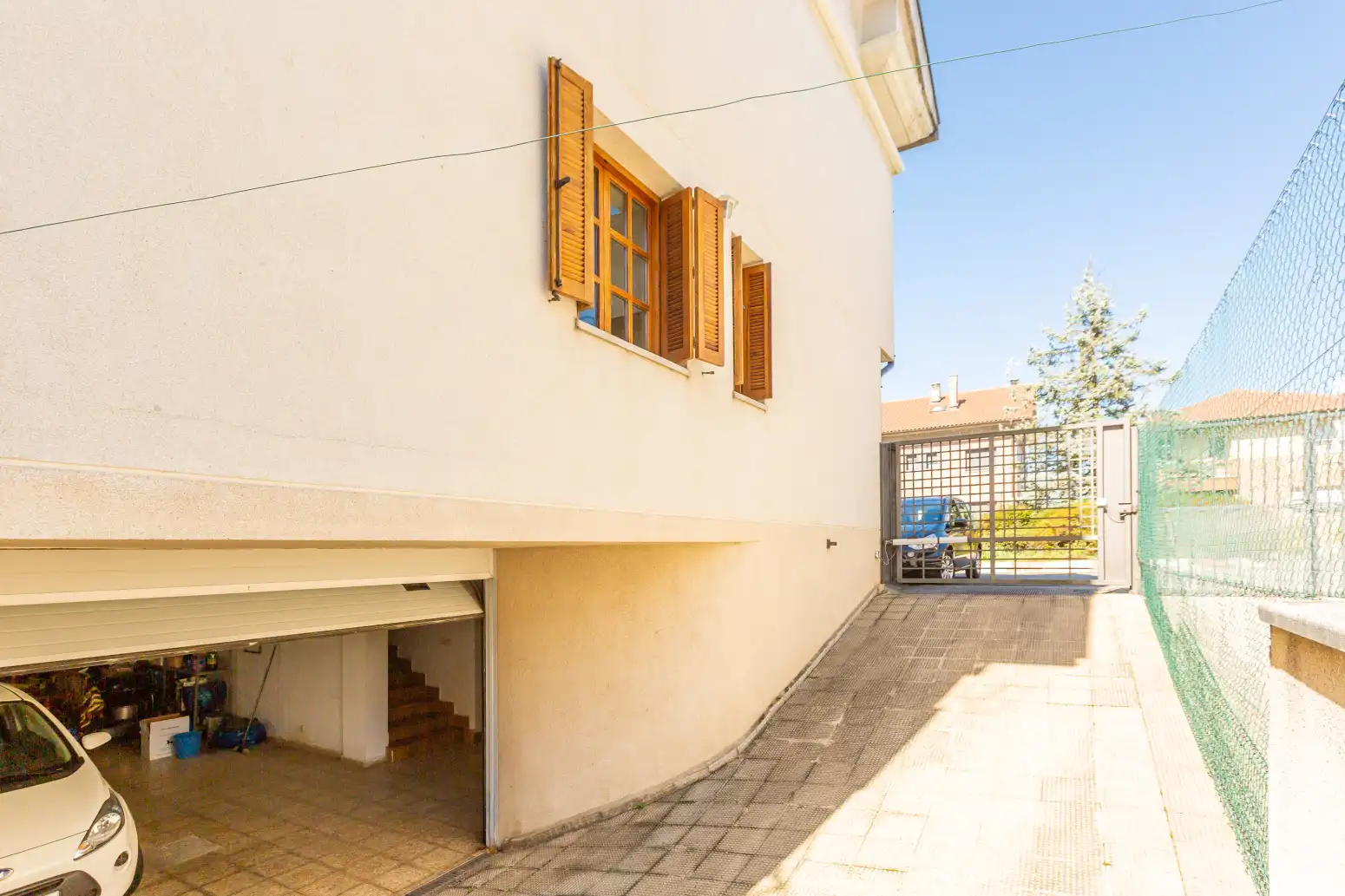 Vista exterior de Casa o chalet en venta en Zizur Mayor / Zizur Nagusia con Calefacción y Parquet