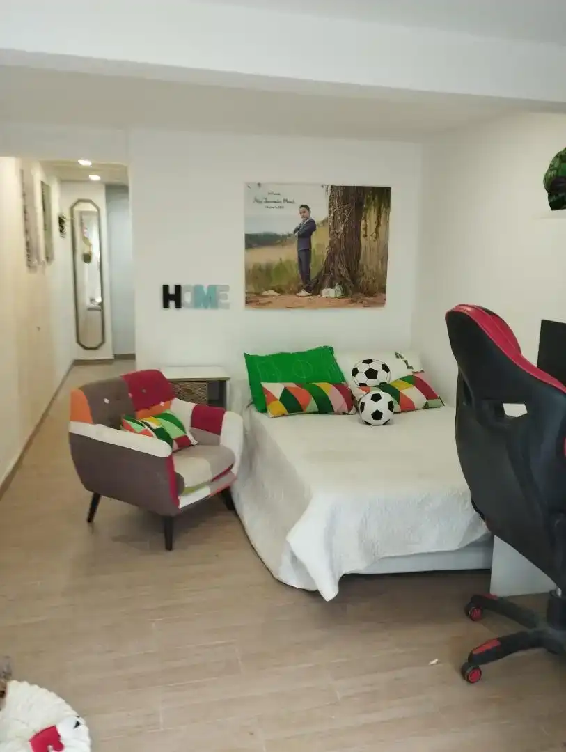 Wohnzimmer von Wohnungen zur Miete in La Pobla Llarga mit Parkett, Möbliert und Waschmaschine