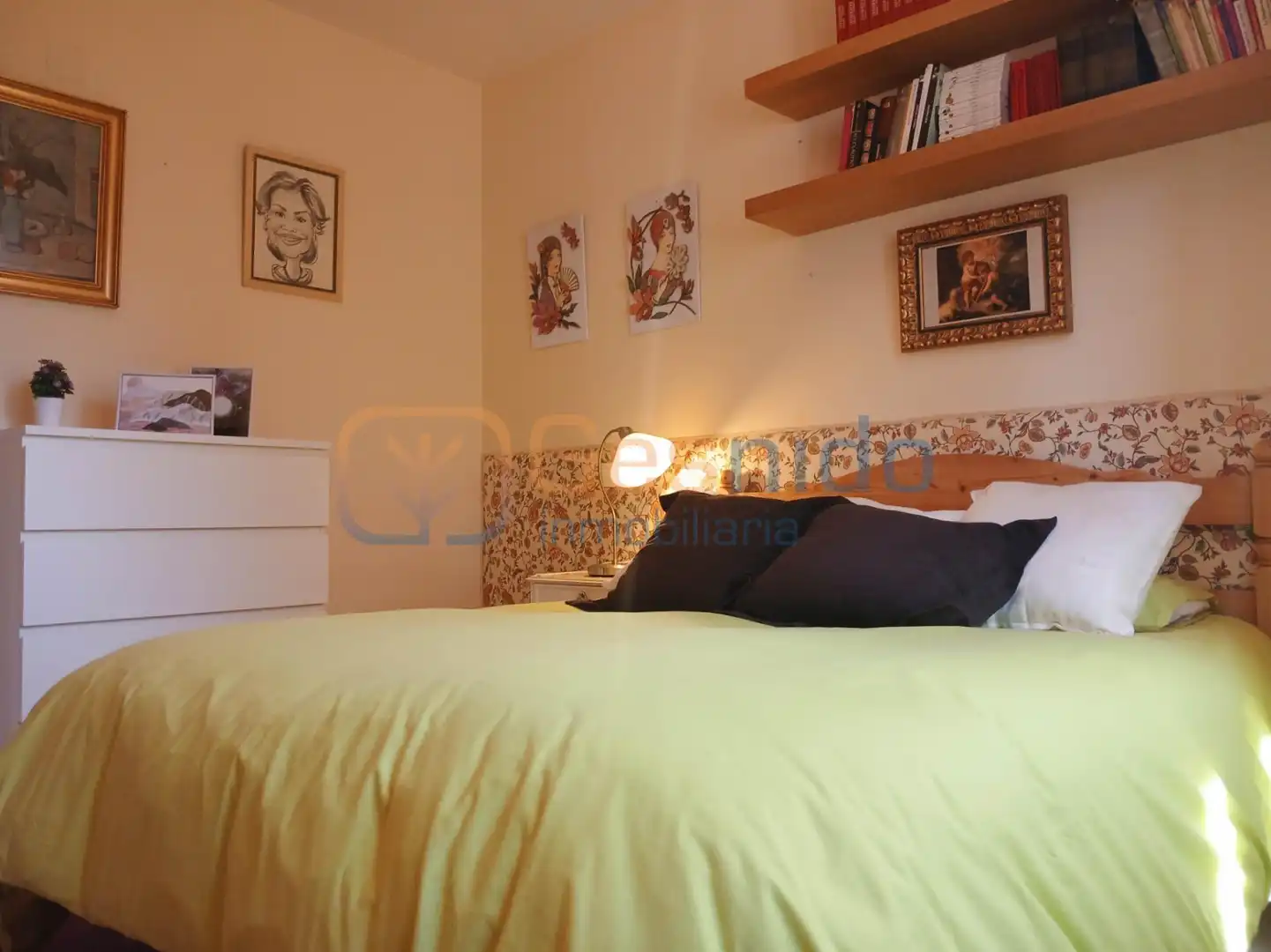 Habitación de Casa o chalet en venta en Aldealengua de Pedraza con Calefacción, Parquet y Terraza