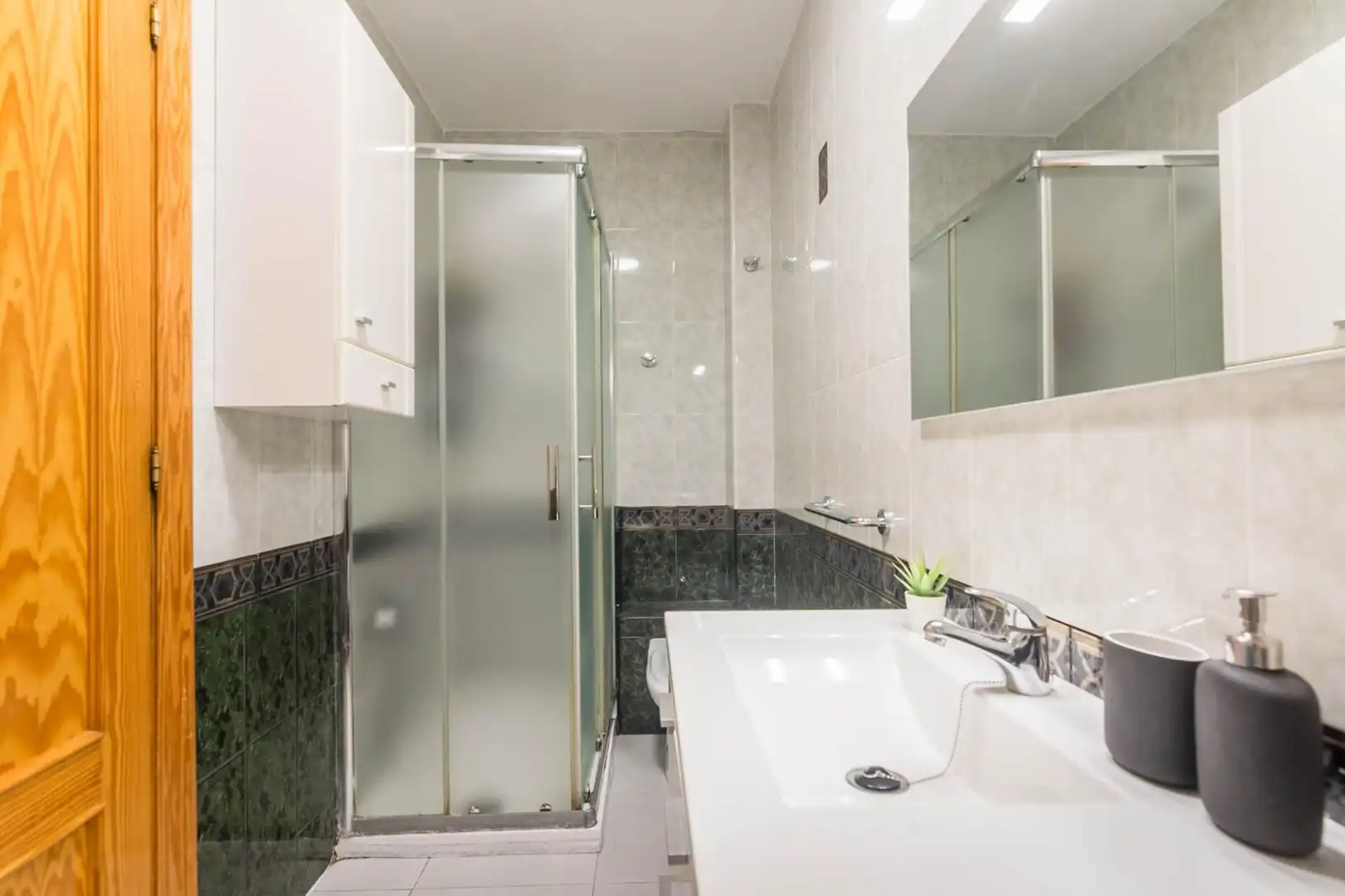 Bathroom of Flat for sale in Murcia  with Air Conditioner, Heating and Terrace