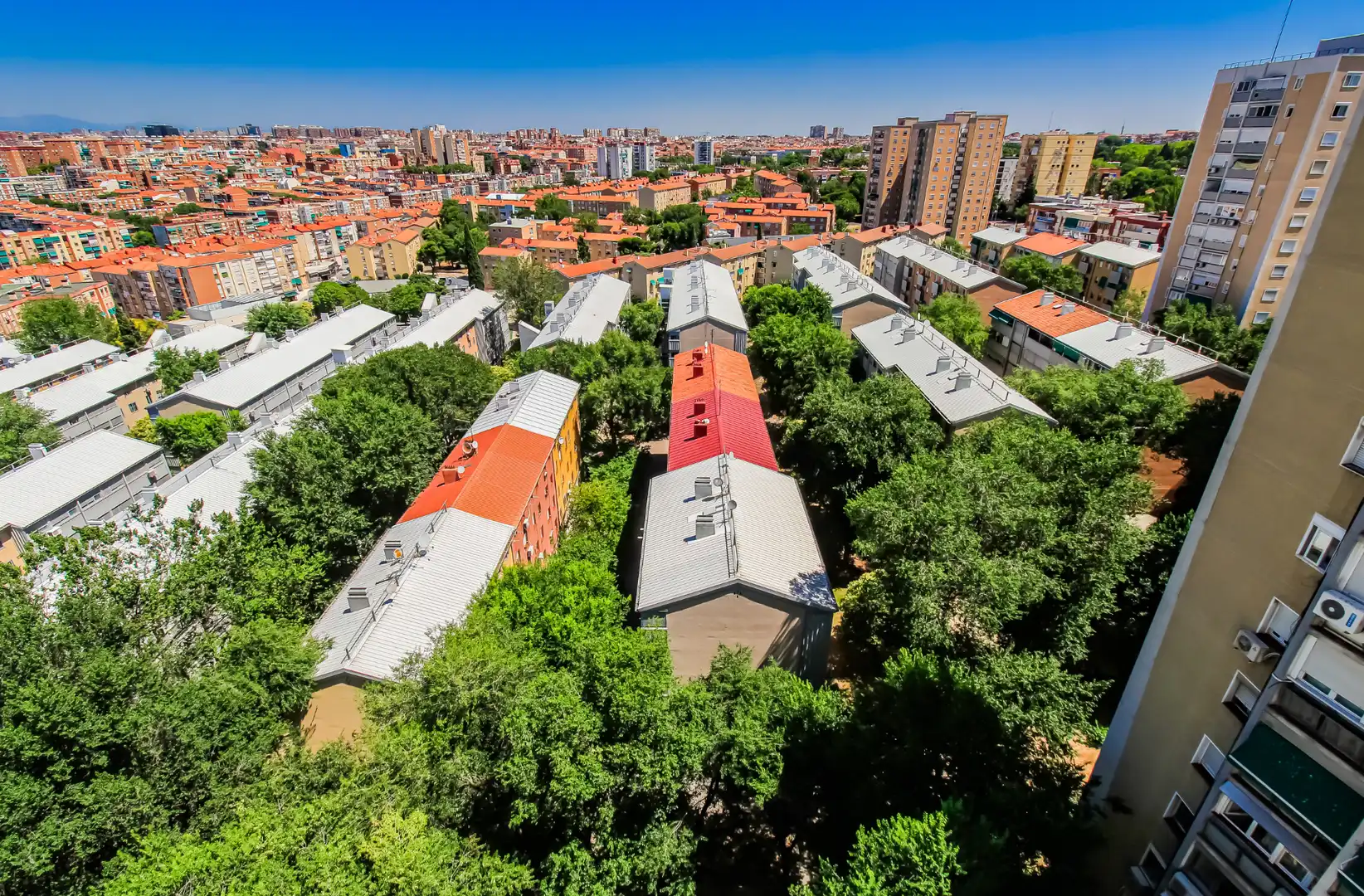 Exterior view of Flat for rent in Madrid  with Air Conditioner, Heating and Storage room