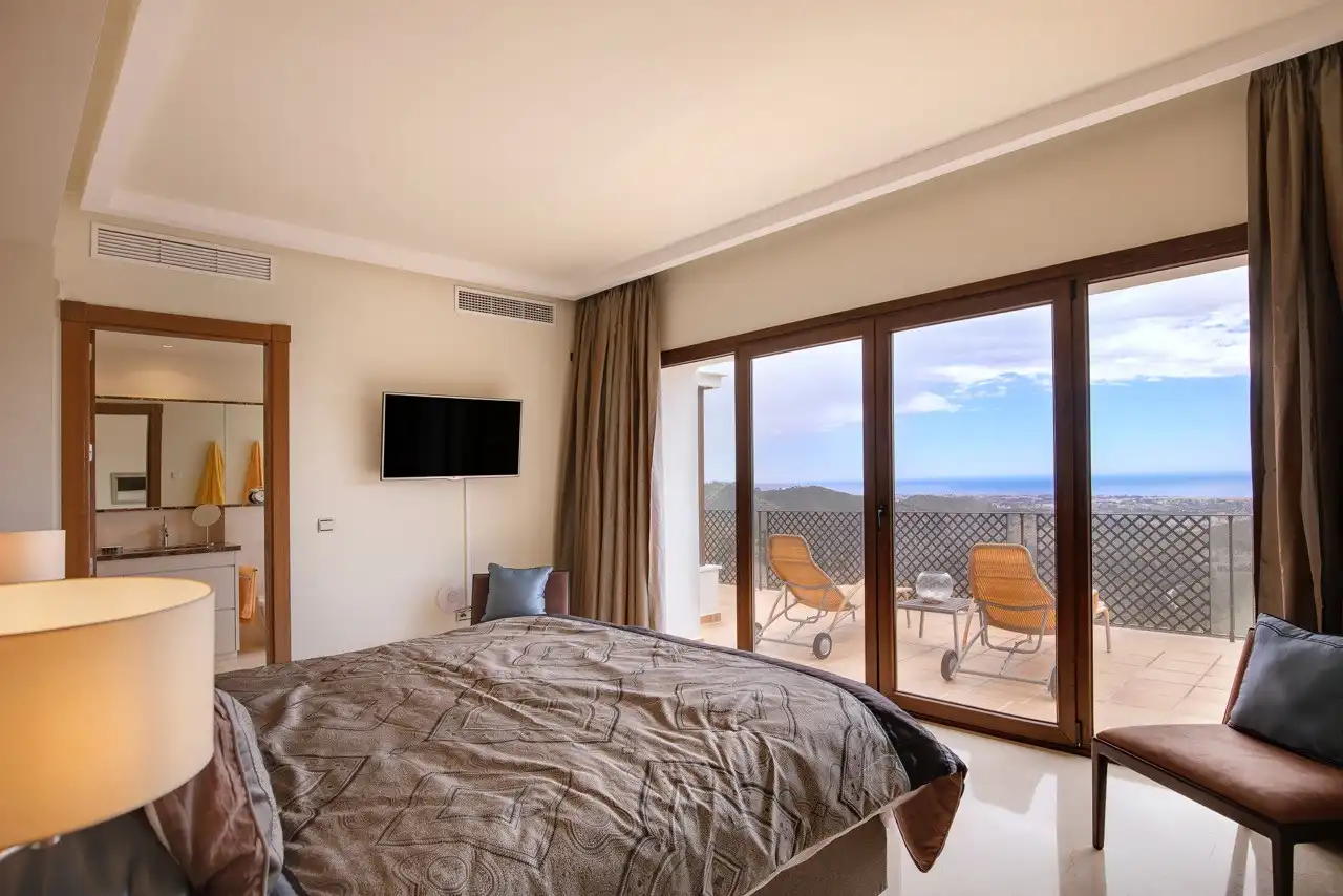 Casa con terraza en venta en Benahavís pueblo, imagen 21