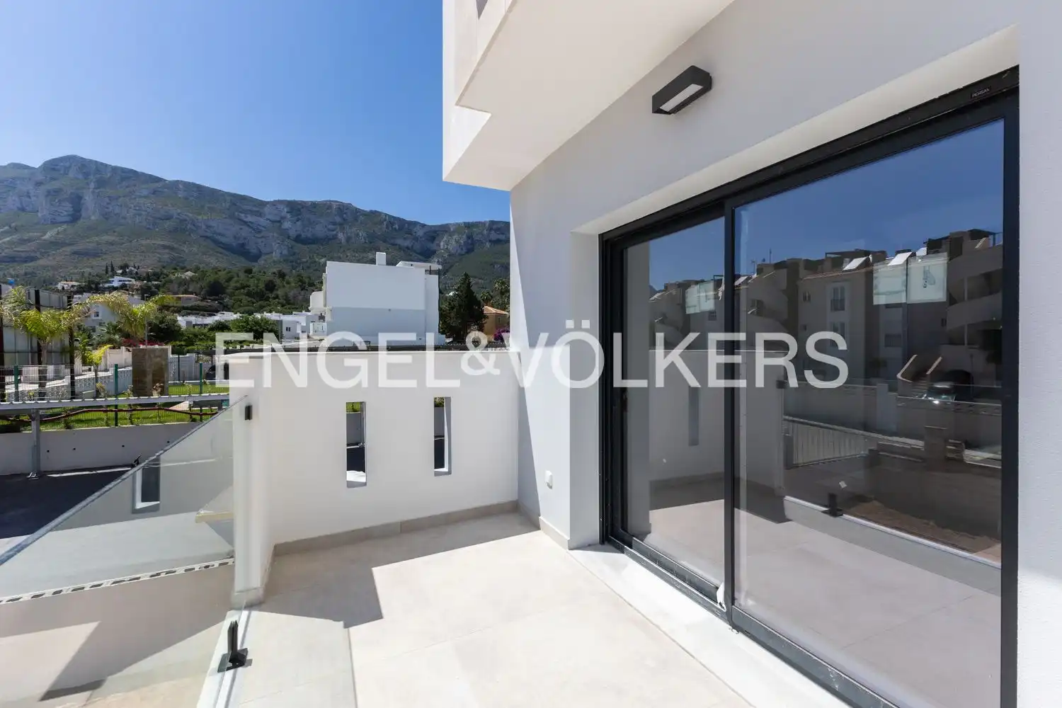 Appartamento con terrazza in vendita a El Montgó