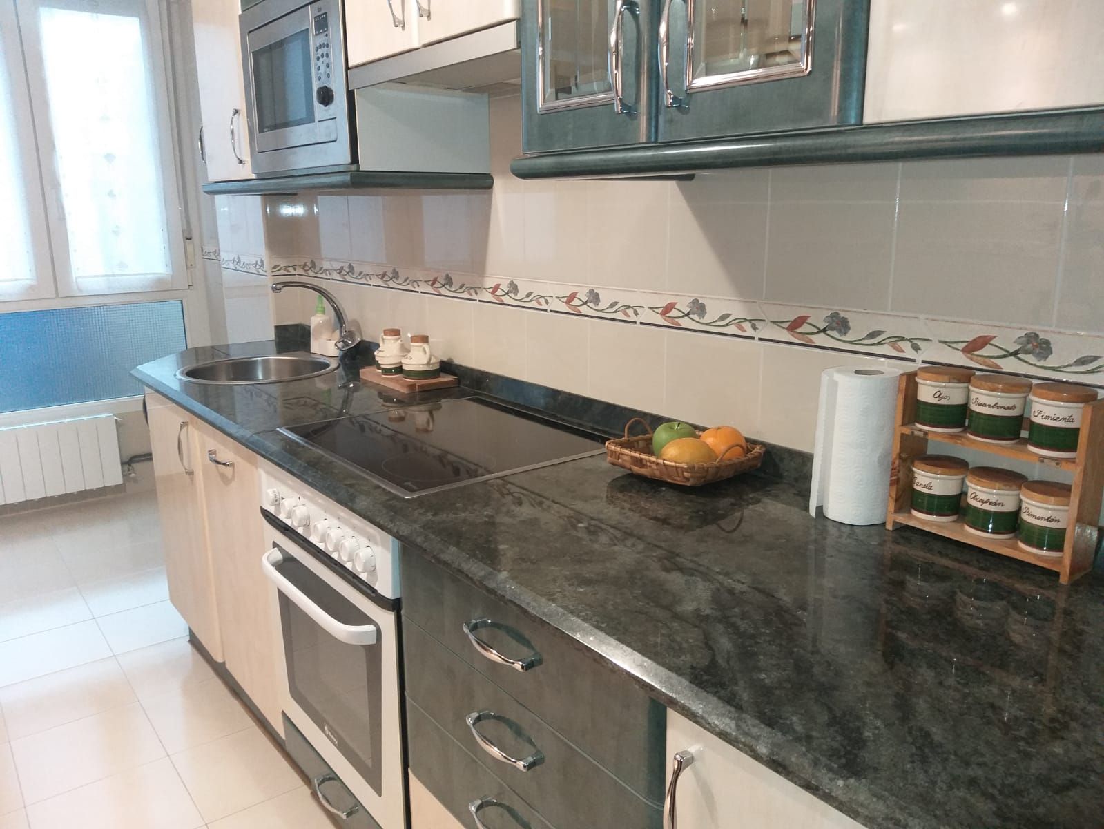 Kitchen of Flat to rent in Bilbao   with Heating, Furnished and Balcony