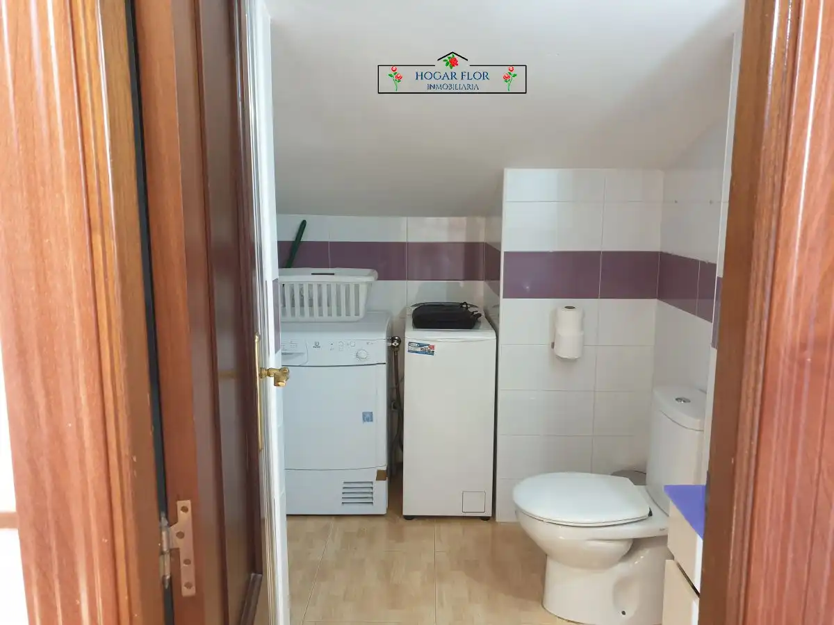 Badezimmer von Wohnungen zum Verkauf in Salamanca mit Heizung