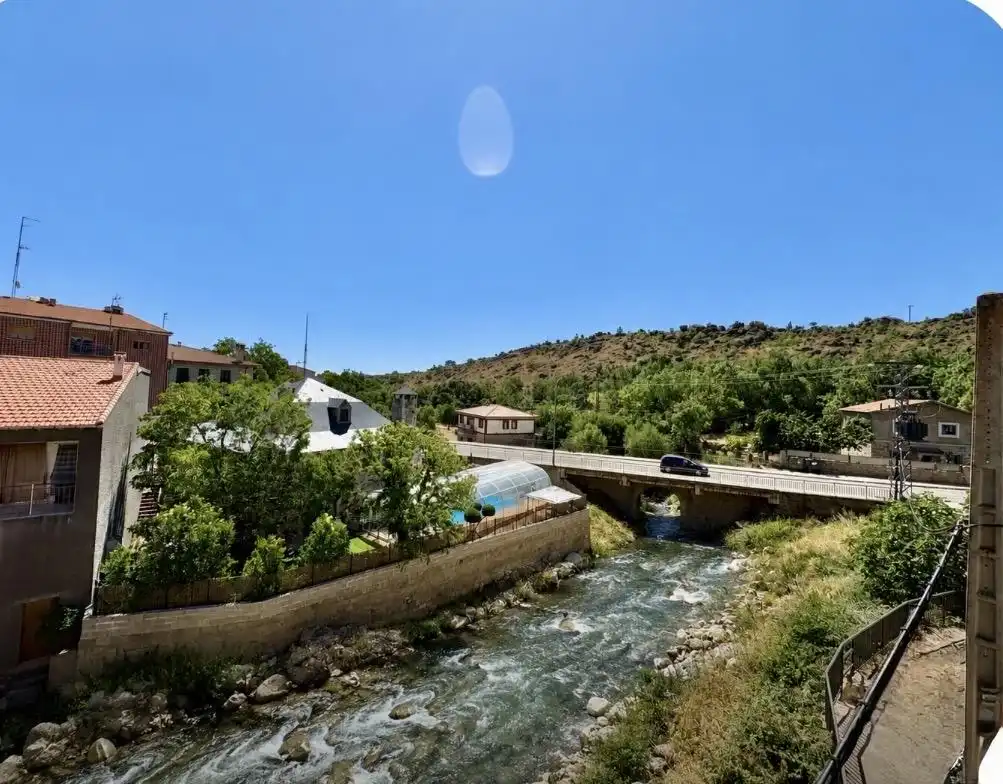 Vista exterior de Pis en venda en San Juan del Molinillo amb Terrassa