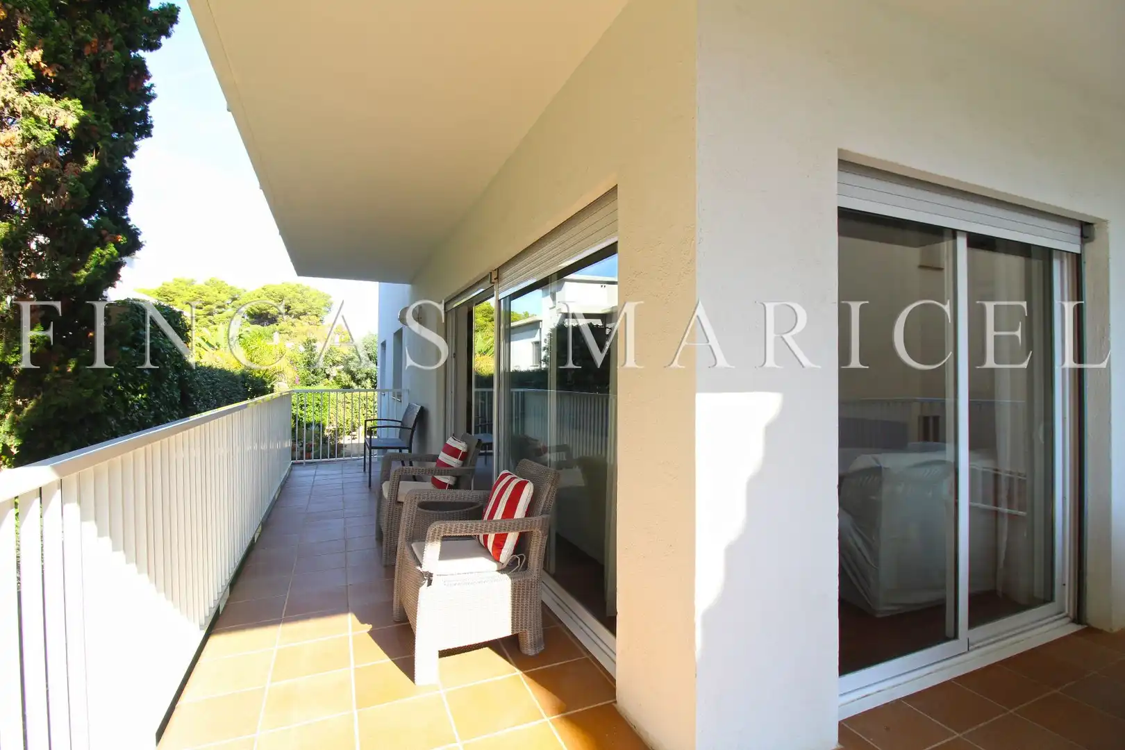 Terrasse von Wohnung zur Miete in Can Girona - Terramar - Vinyet
