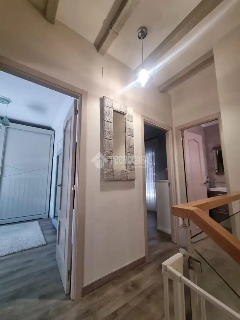 Casa aparellada en venda a Morón de la Frontera, imagen 22