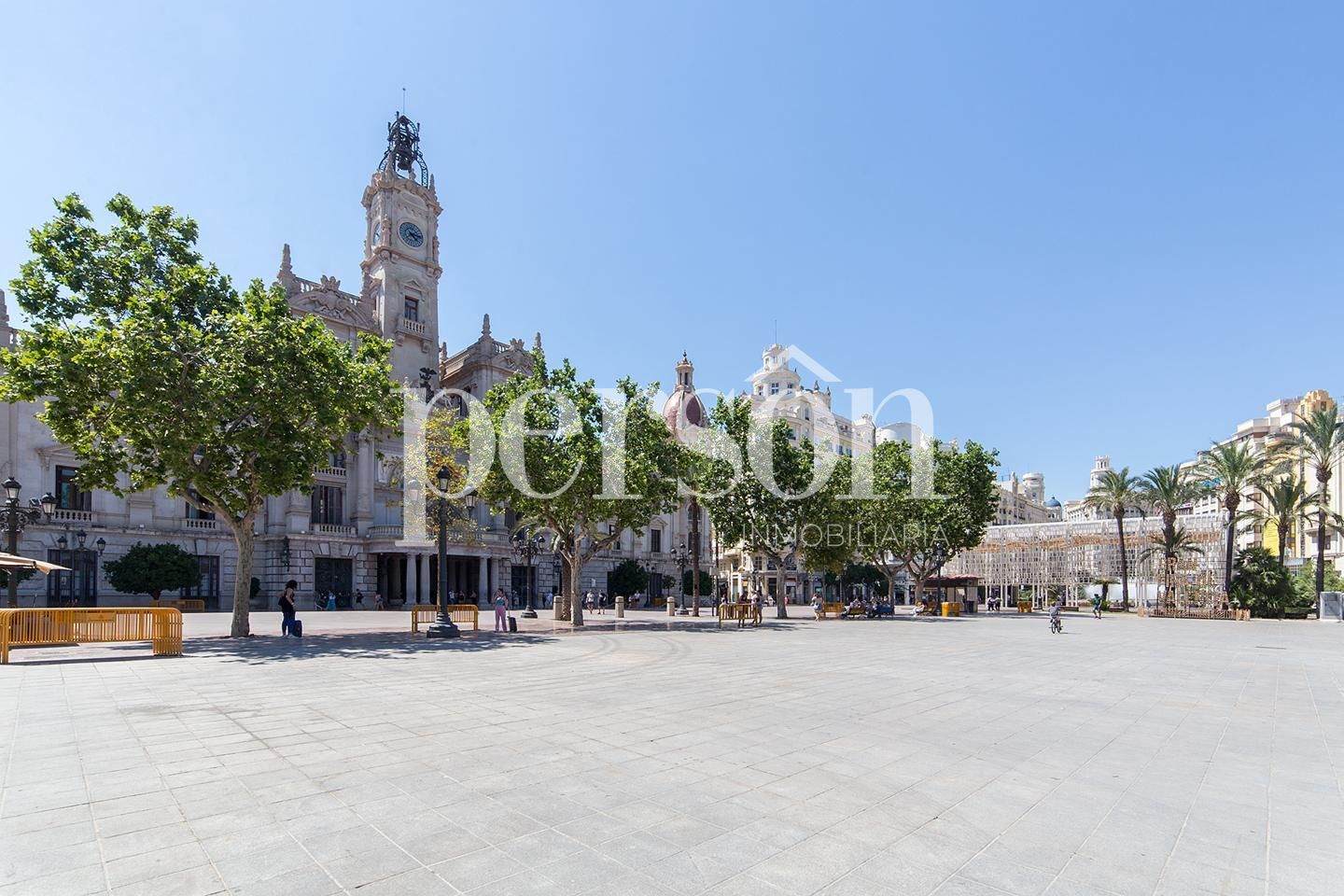 Vista exterior de Pis en venda en  Valencia Capital amb Terrassa i Balcó