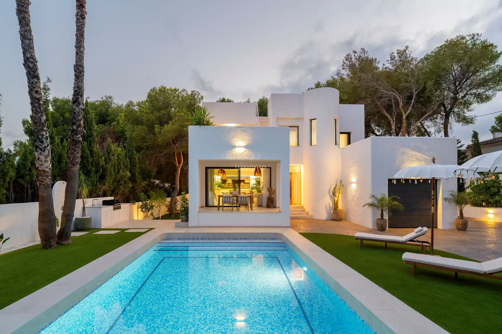 Vista exterior de Casa o chalet en venta en Altea con Aire acondicionado, Terraza y Trastero