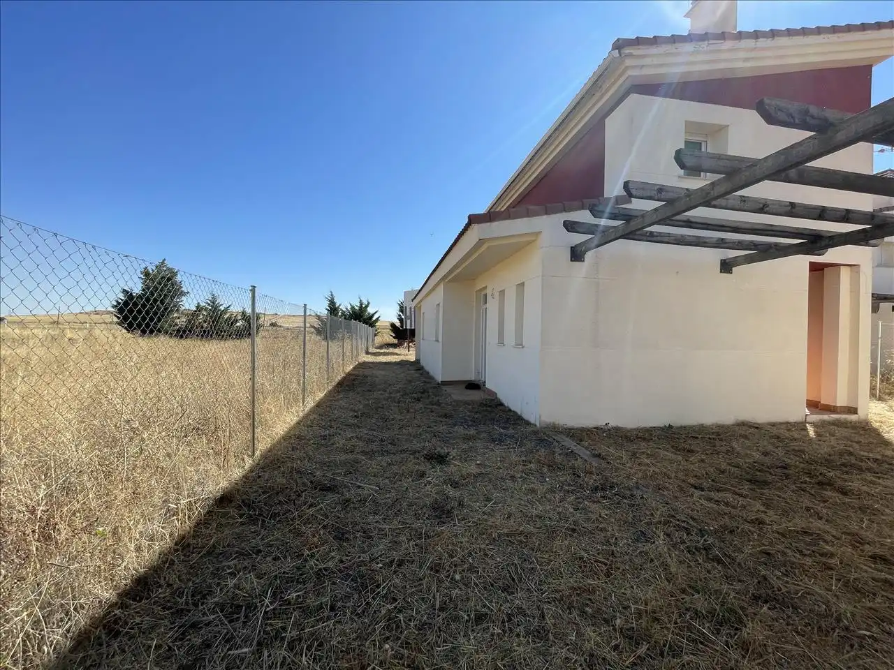 Exterior view of Houses for sale in Sanchidrián