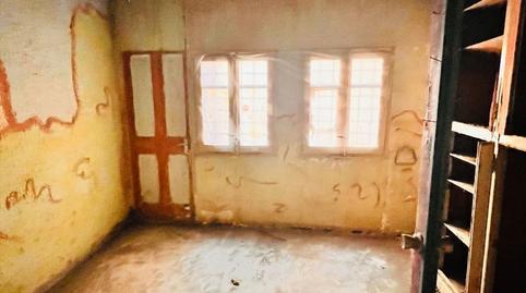 Foto 4 de Casa adosada en venda a La Bordeta, Barcelona