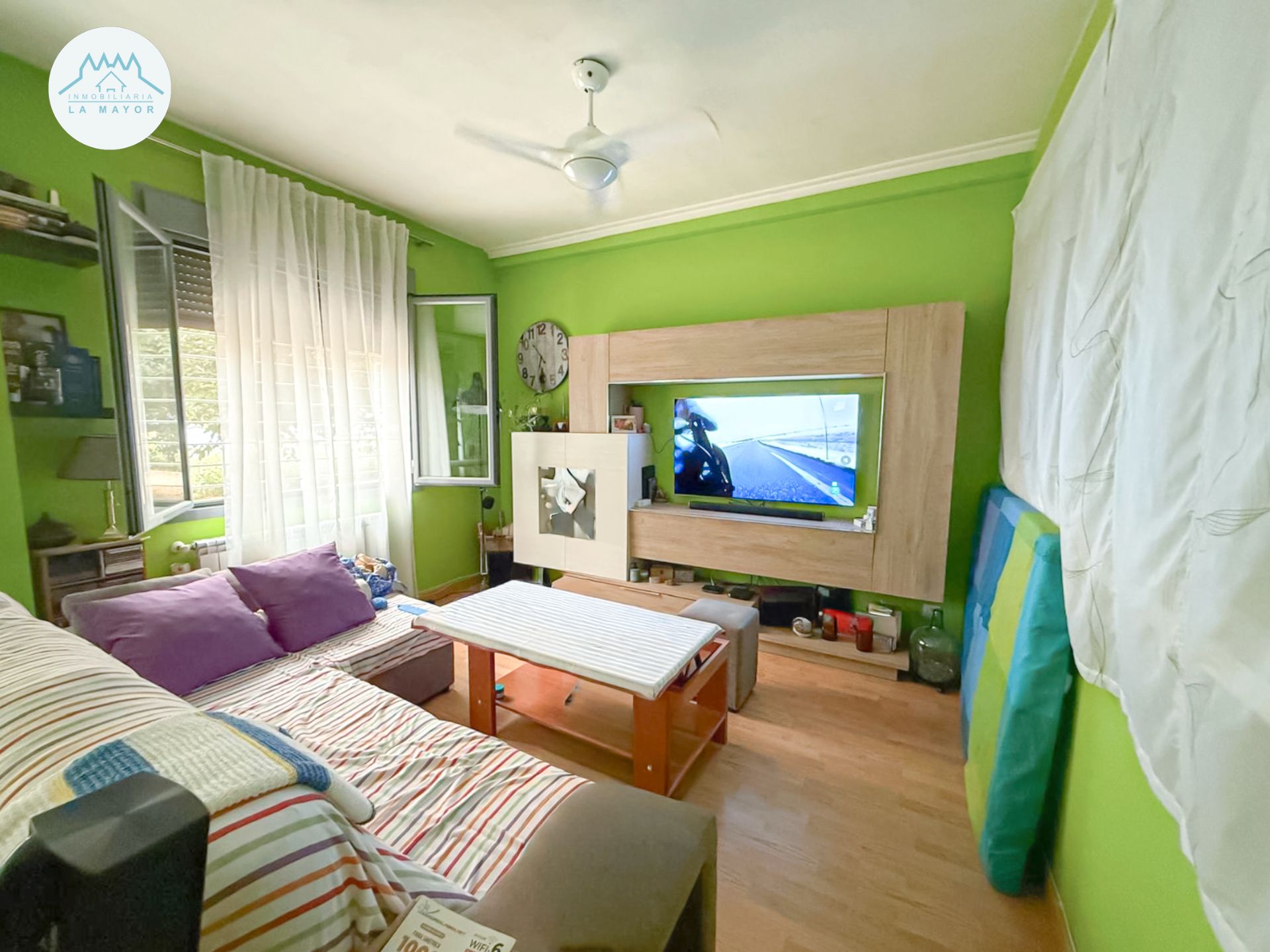 Sala d'estar de Apartament en venda en Ciudad Real Capital amb Aire condicionat, Calefacció i Terrassa