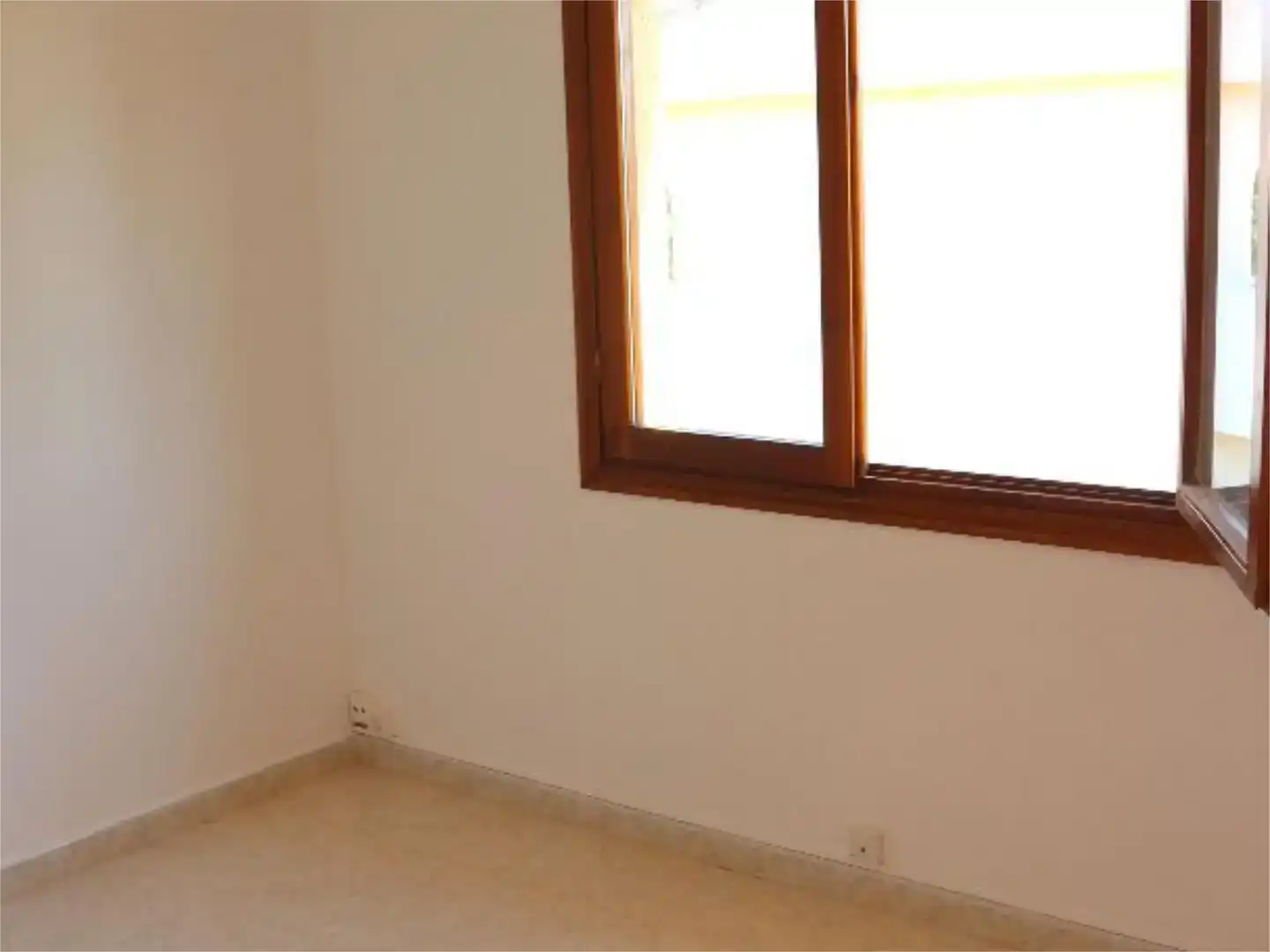 Dormitori de Casa o xalet en venda en Mont-roig del Camp amb Aire condicionat, Piscina i Balcó