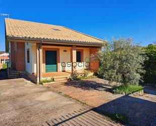 Exterior view of Single-family semi-detached for sale in El Sotillo  with Heating, Terrace and Storage room