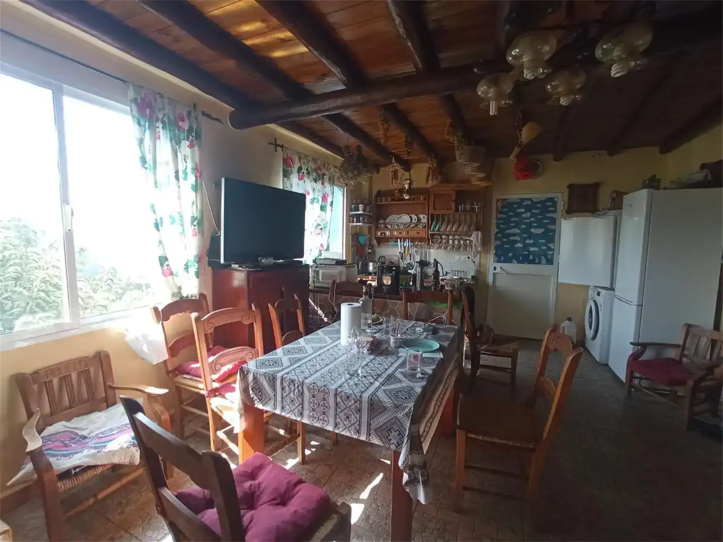Menjador de Finca rústica en venda en Genalguacil, Málaga
