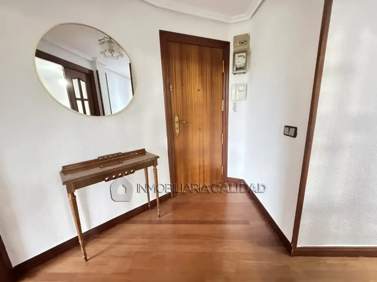 Wohnung zur Miete in Burgos mit Heizung und Möbliert