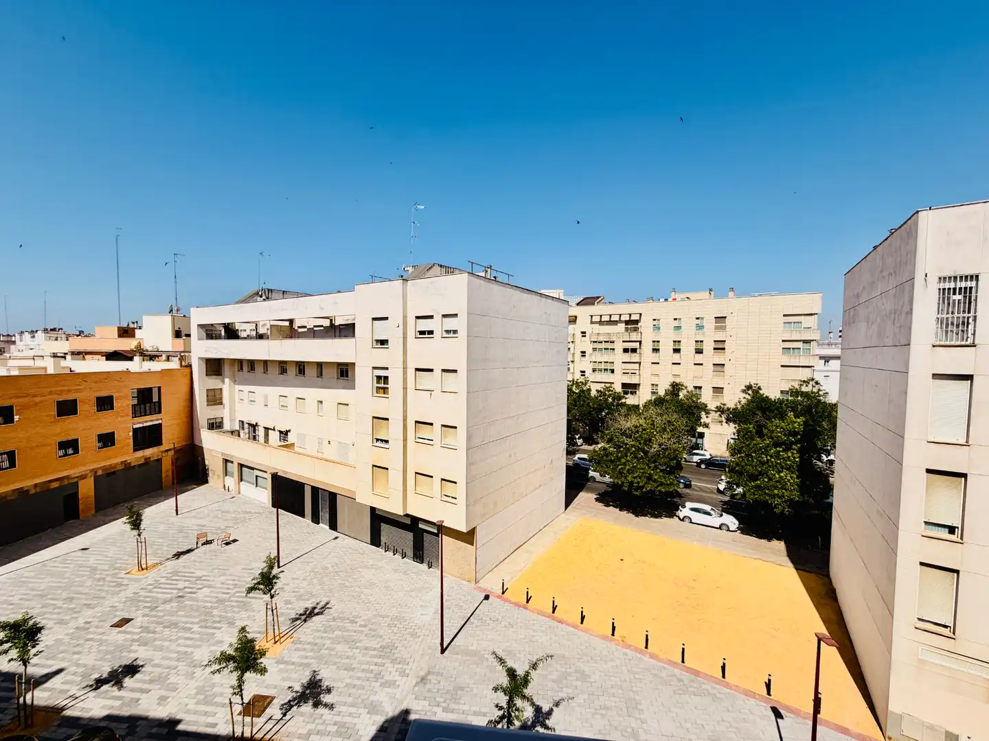Exterior view of Flat for sale in Sevilla  with Air Conditioner and Terrace