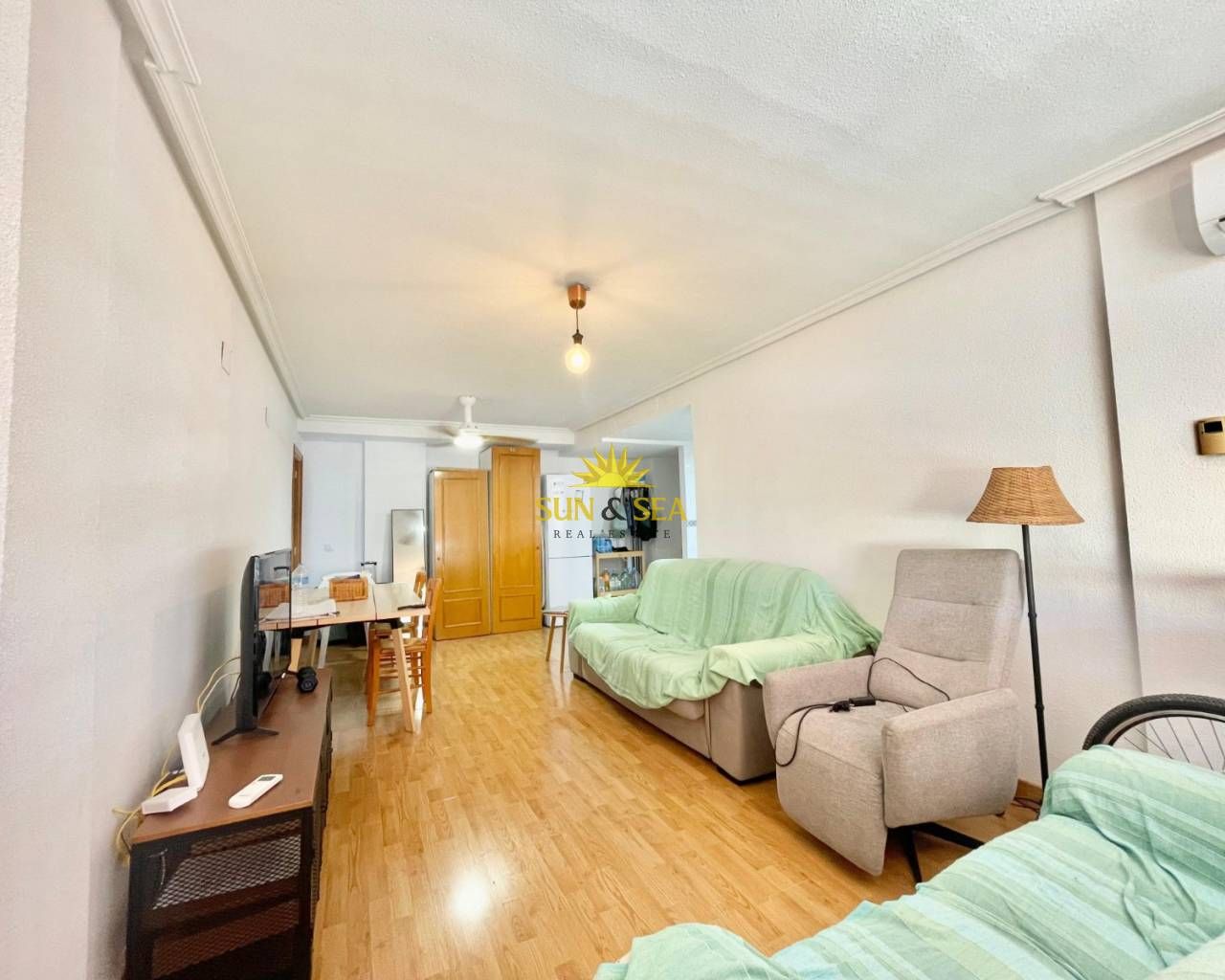 Apartament de lloguer en Alicante / Alacant amb Aire condicionat, Calefacció i Piscina