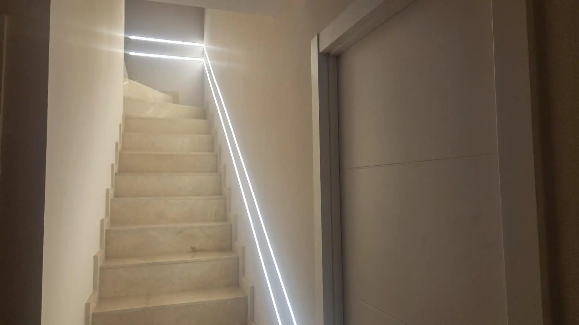 Attic for sale in Deltebre  with Air Conditioner, Terrace and Storage room