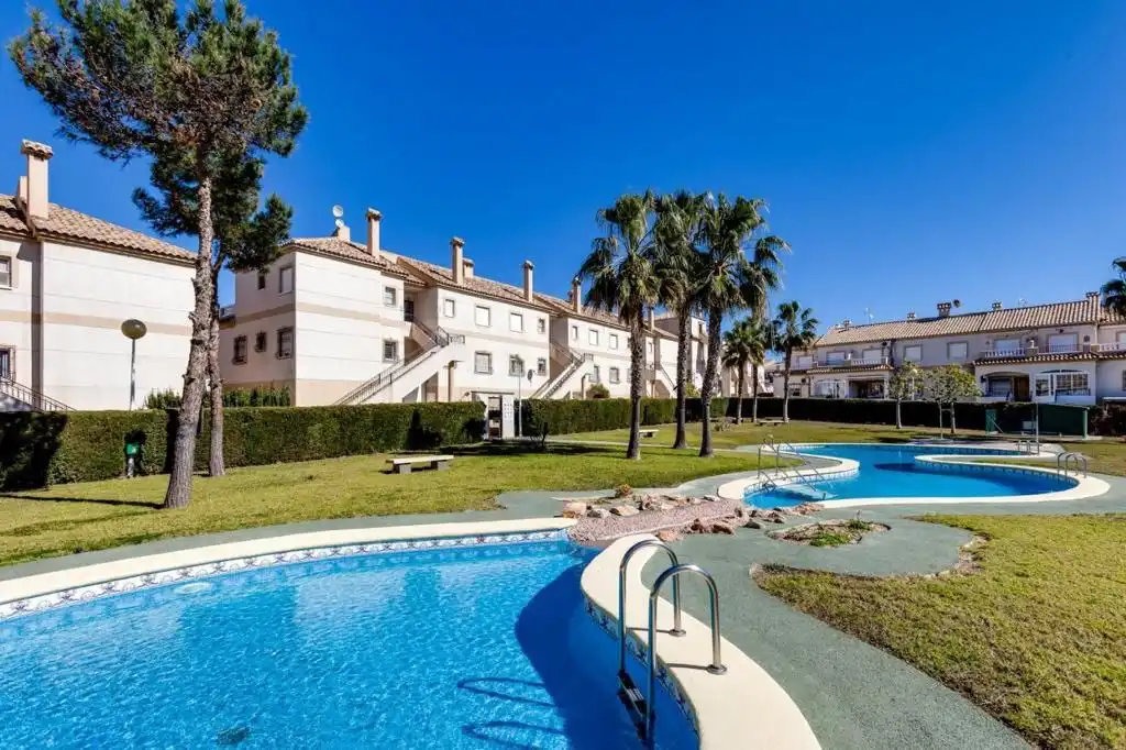 Exterior view of Houses for sale in Torrevieja  with Air Conditioner, Heating and Terrace