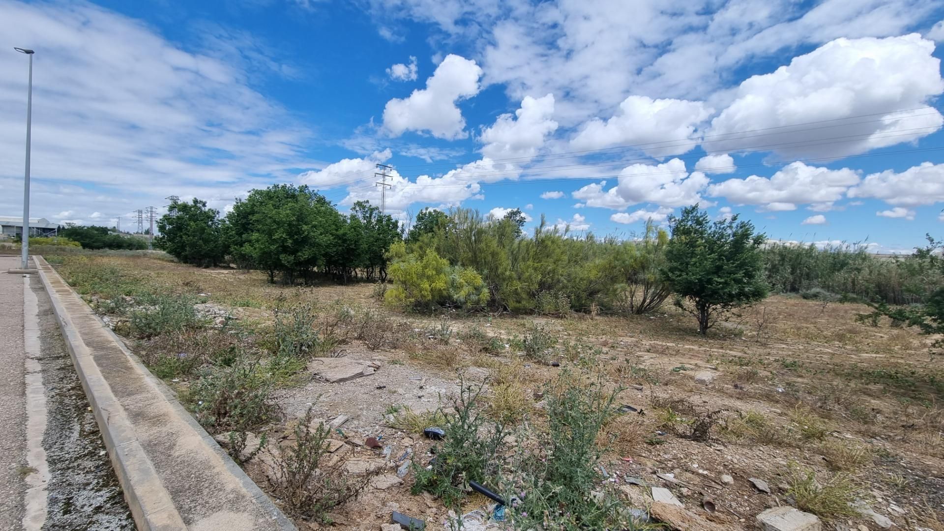 Residencial en venda en  Zaragoza Capital