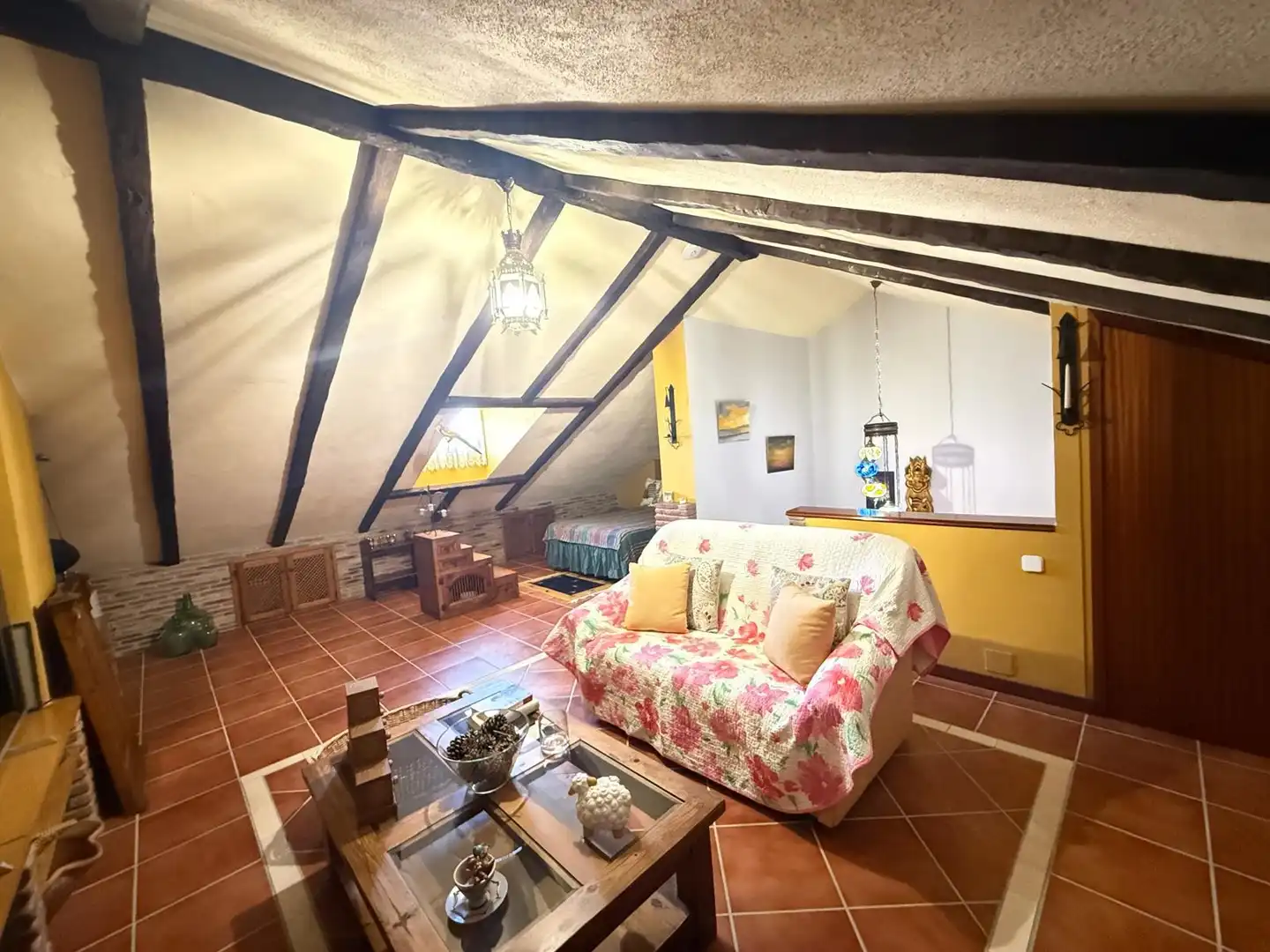 Sala d'estar de Casa adosada en venda en Marbella amb Aire condicionat, Traster i Balcó