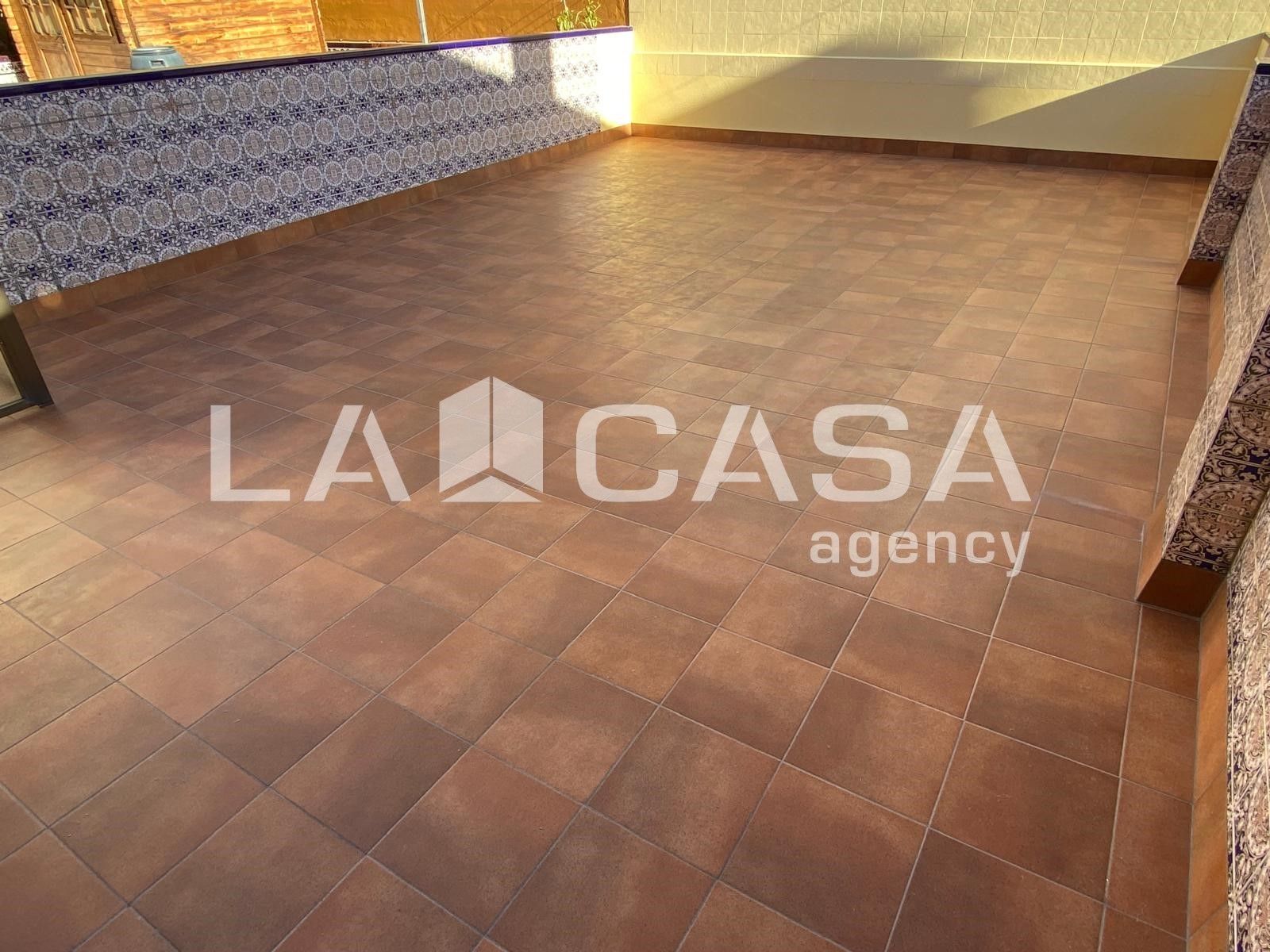 Flat for sale in Santa Coloma de Gramenet  with Heating and Terrace