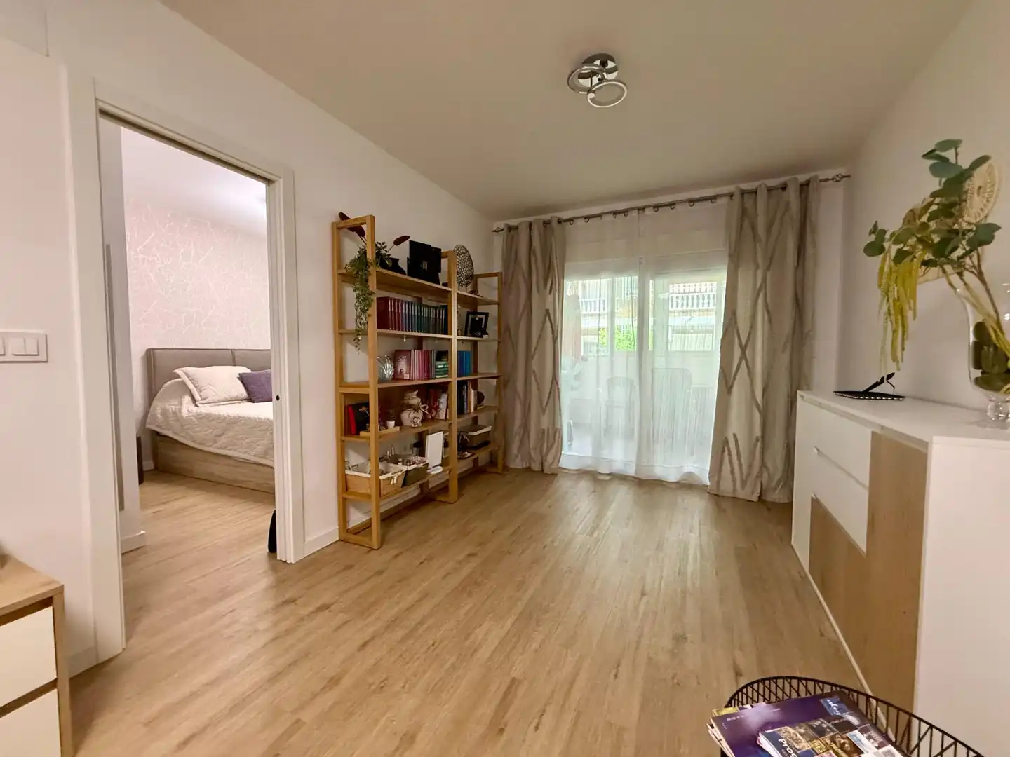 Habitación de Piso en venta en Torrevieja con Calefacción, Terraza y Amueblado