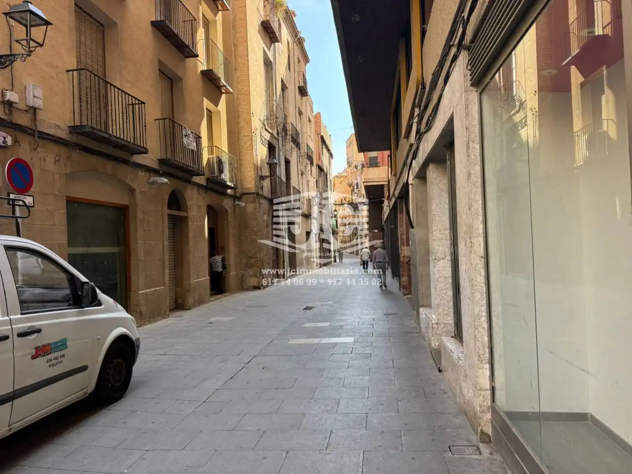 Vista exterior de Casa o xalet en venda en Tortosa amb Aire condicionat, Terrassa i Moblat